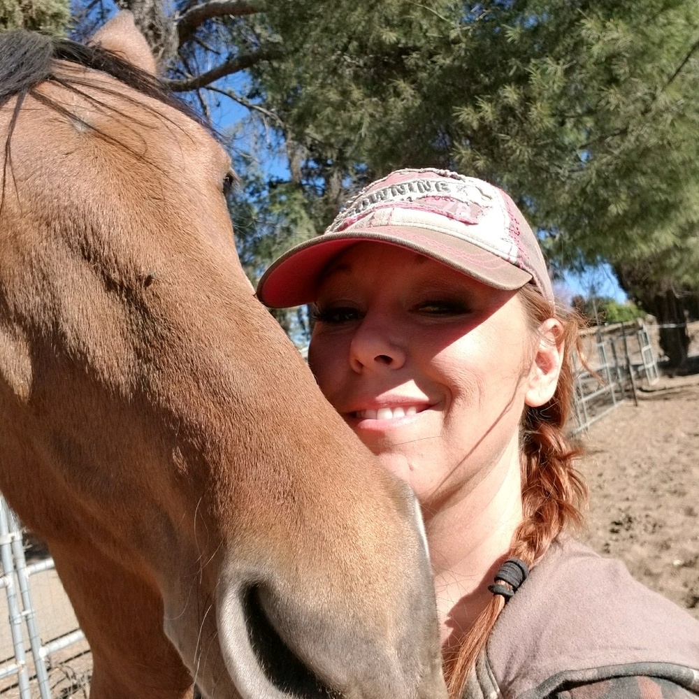 Meet your Posher, Tiffany